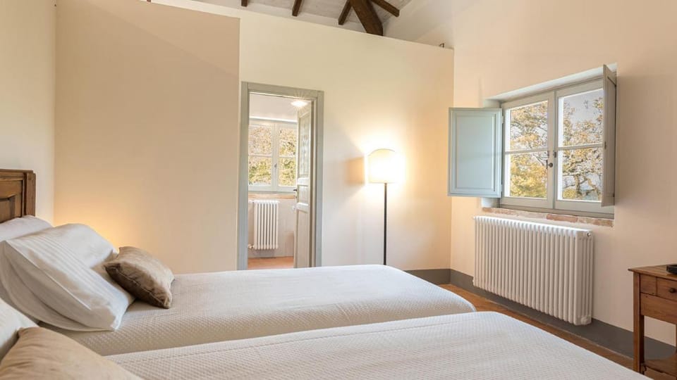 Il Colle Di Donna Ilaria 16, Emma Villas Vacation rental in Tuscany