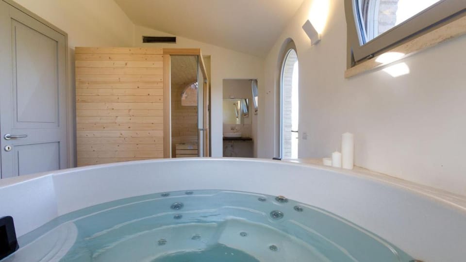 La Fonte Di Santa Regina 16, Emma Villas Villa in Tuscany