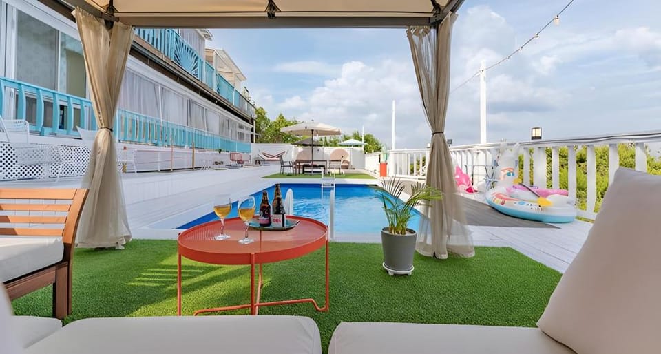 Elvis Pension Bed and Breakfast in South Korea