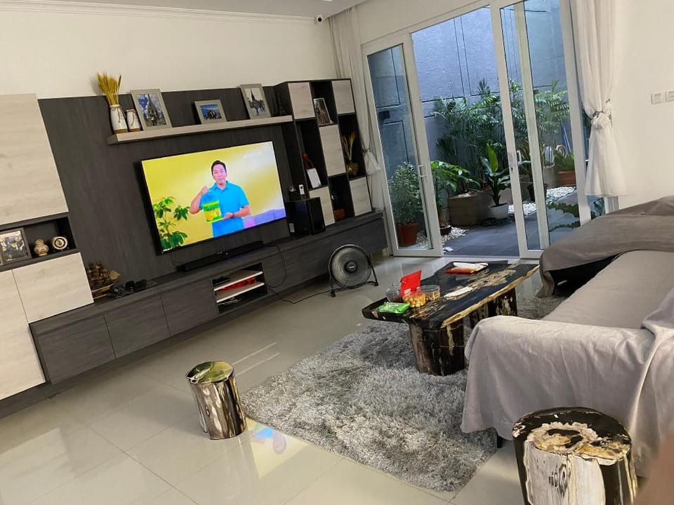 DIANA WHITSAND  Vacation rental in West Java