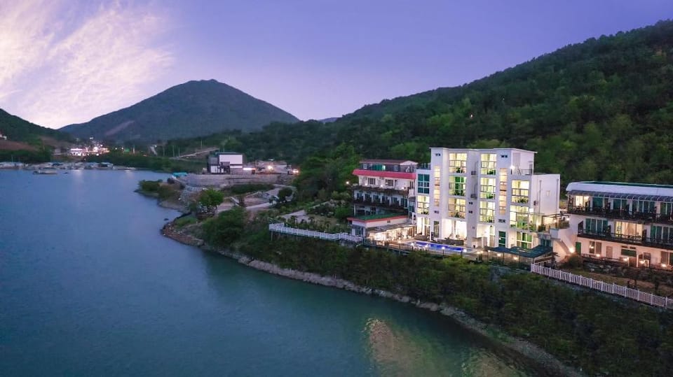 The Keullim Onsu Pool Pension Bed and Breakfast in South Korea