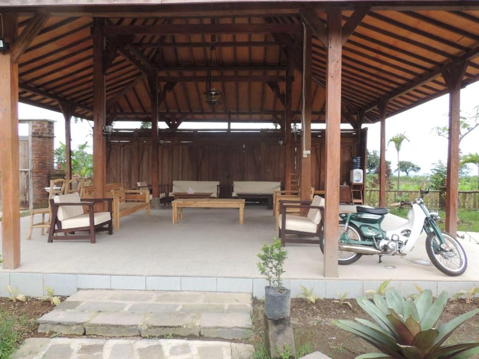 Singgasana Villa & Resto Hotel in Indonesia