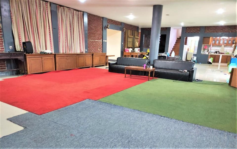Villa Orange Lembang Pengkolan Bed and Breakfast in Lembang