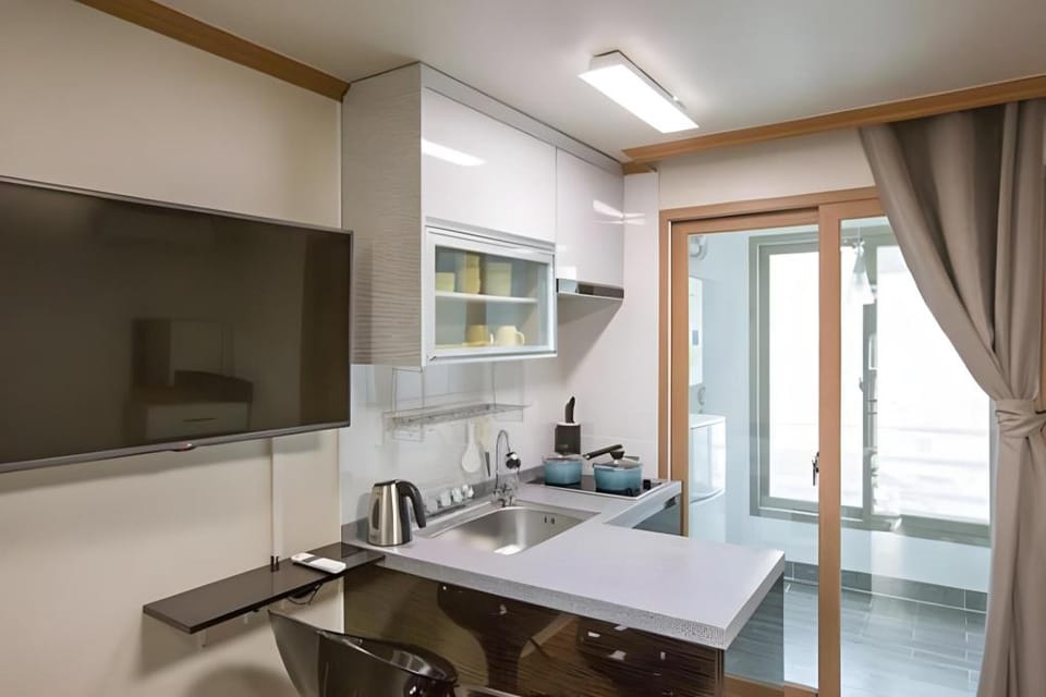Ulsan Ghanjeolgot Suhocheonsa Pension Bed and Breakfast in South Korea