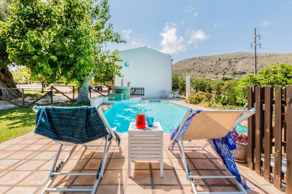 Authentic Sicilian Charm with Pool, Sea View, Parking Wifi Hotel in Sicily
