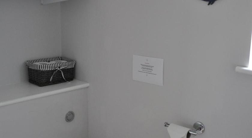 Morley's Apartment in England
