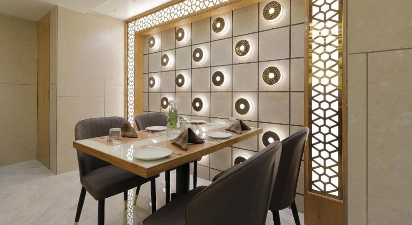 Hotel Elysian Residency Hotel in Ahmedabad
