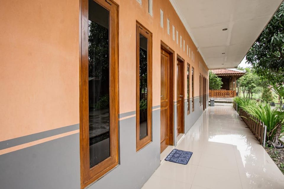 Joglo Ndalem Sabine Syariah Bed and Breakfast in Special Region of Yogyakarta