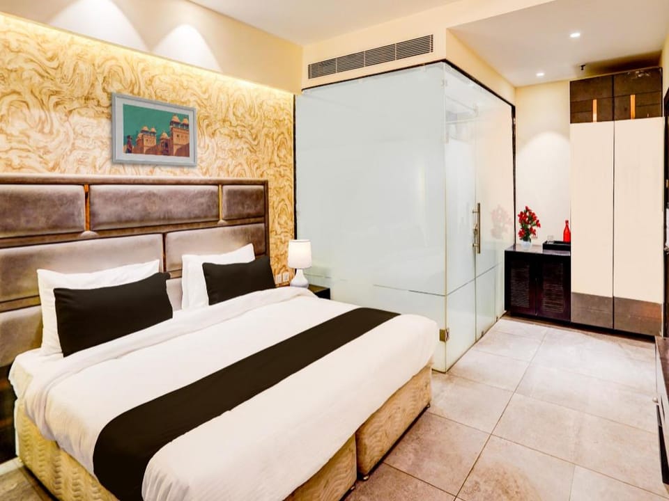 Super Townhouse Pitampura West Enclave Hotel in Delhi