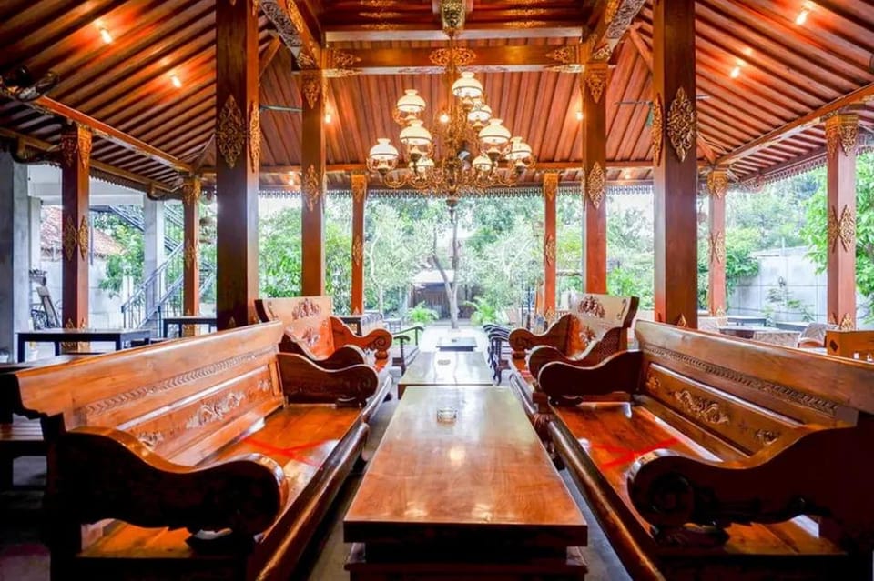 Griya Mataram Kotagede Mitra RedDoorz Hotel in Yogyakarta