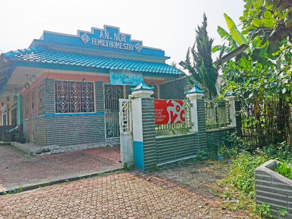 OYO 90369 Syariah An Nur Hotel in West Java