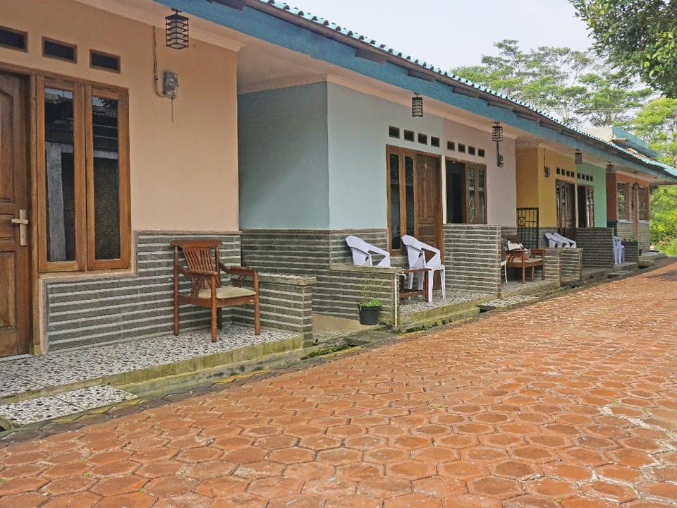 OYO 90369 Syariah An Nur Hotel in West Java