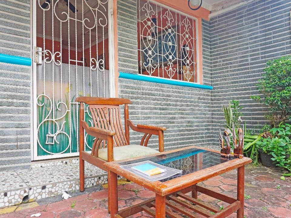 OYO 90369 Syariah An Nur Hotel in West Java
