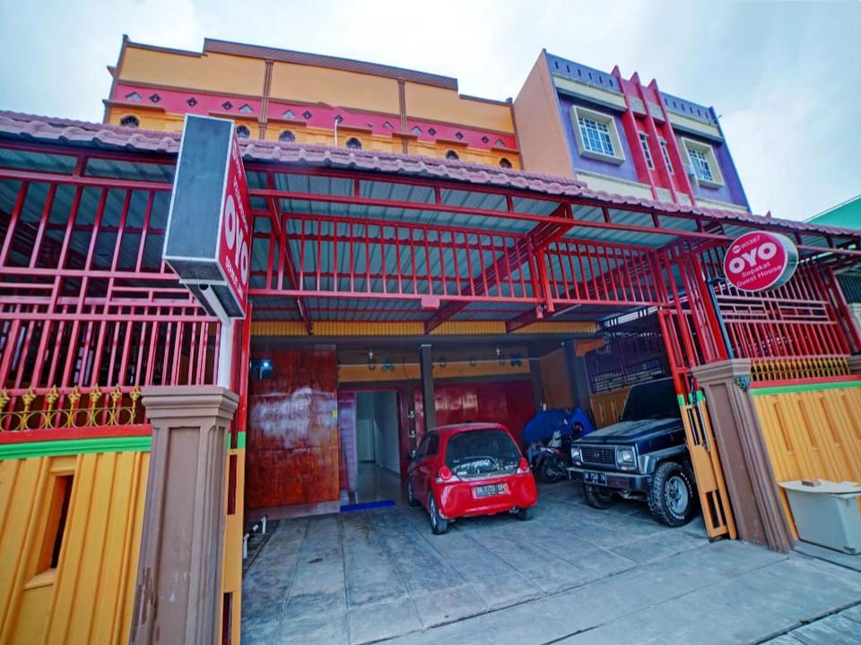 OYO 90387 Sepakat Guest House Hotel in Indonesia