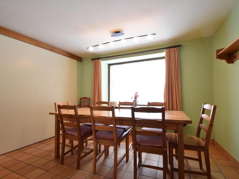 Rustic Vacation Home, Baneux Vacation rental in Vielsalm