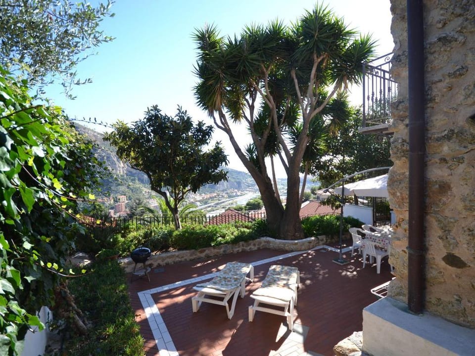 family Stay in French Riviera Vacation rental in Liguria