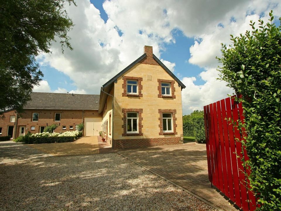 Farmstay with Garden Views Vacation rental in Limburg (province)