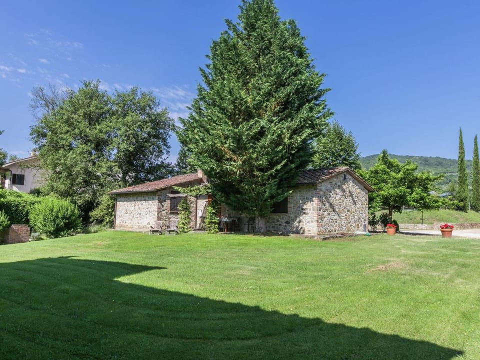 Spacious holiday home Vacation rental in Tuscany