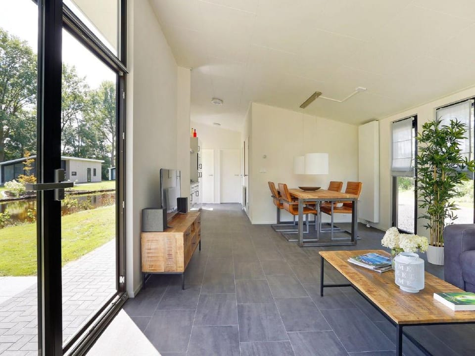 Waterside Bliss in Lochem Vacation rental in Overijssel (province)