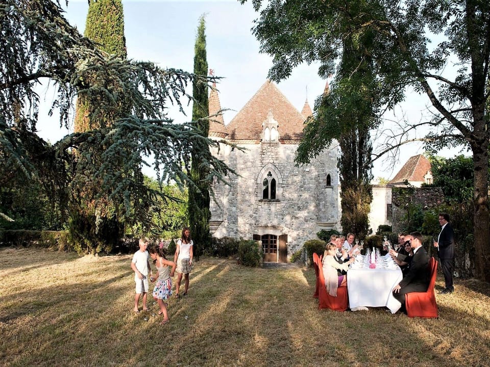 Chateau in Nouvelle-Aquitaine with Pool  Views Villa in Occitanie