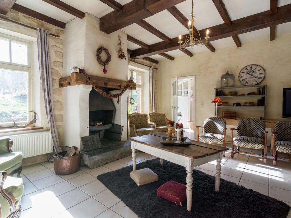 Bievre Forest-Edge Retreat Vacation rental in Wallonia, Belgium