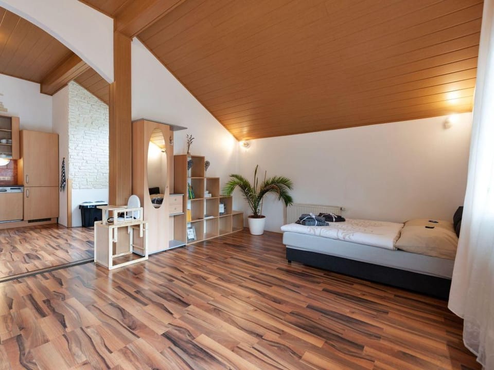 Modern Holiday Home in Pinsdorf with Garden Vacation rental in Salzburgerland