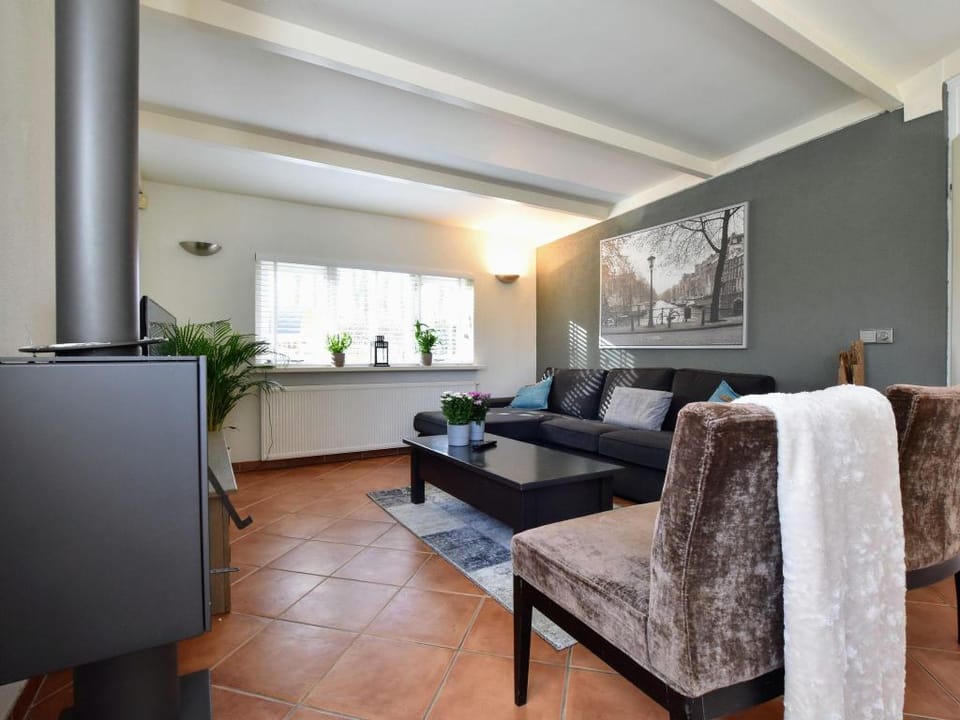 Dog-Friendly Stay w Spa Vacation rental in Gelderland, Netherlands