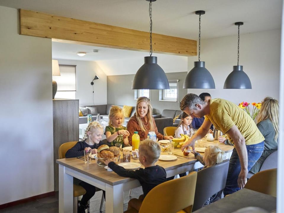 Farmhouse in Limburg with Sauna  Hot Tub Villa in Roggel