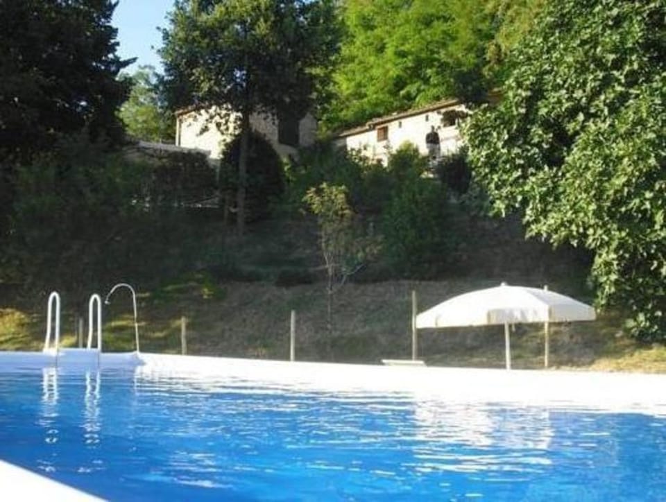 Rural Retreat in Sassoleone Apartment in Emilia-Romagna