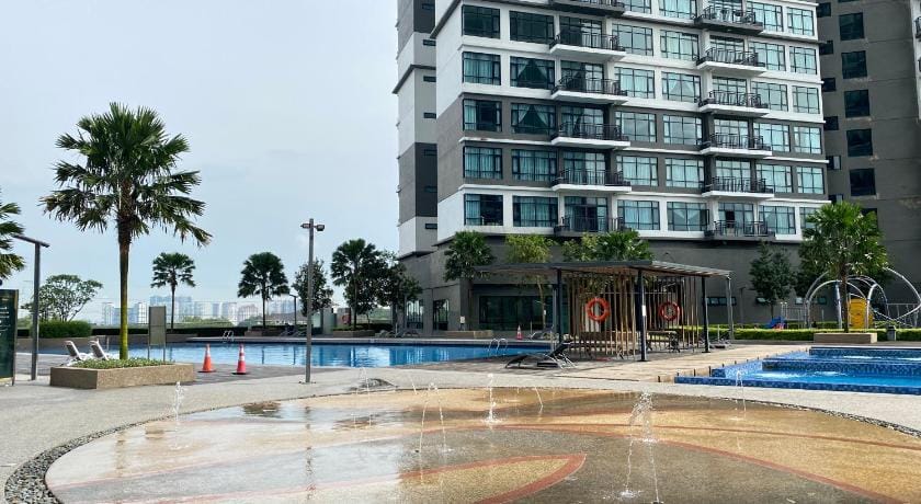 Vesta Homes, Molek Regency, Golf View @Johor Bahru Apartment in Johor Bahru