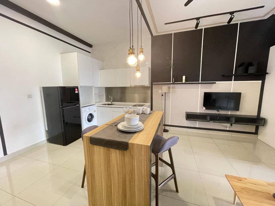 Luxury Studio @ Twin Galaxy To Larkin 15min Apartment in Johor Bahru