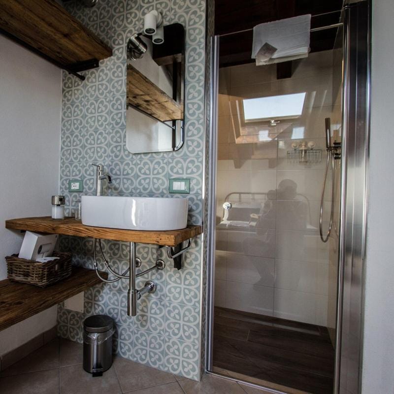 Vacanza nel Borgo sul Lago di Garda Vacation rental in Province of Brescia
