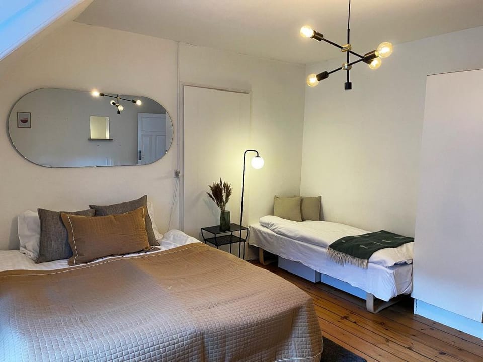Stylish newly furnished 2 BR Apt - Heart of CPH★ Apartment in Frederiksberg