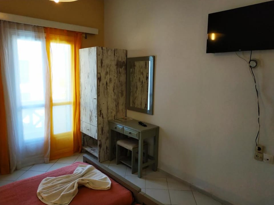 Renia Hotel-apartments-standard studio Apartment in Crete