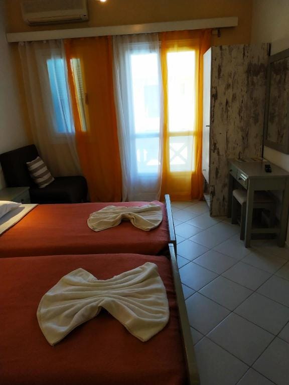 Renia Hotel-apartments-standard studio Apartment in Crete