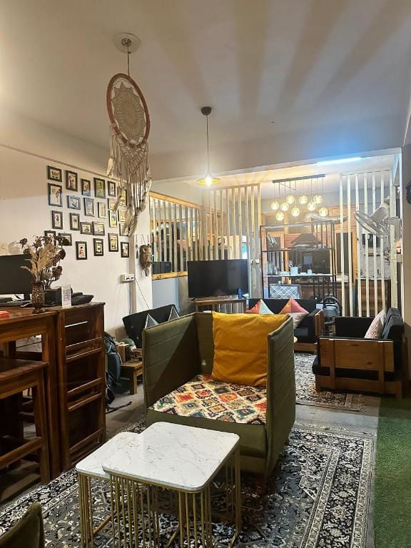 Getaway Stays Manali Hotel in Manali
