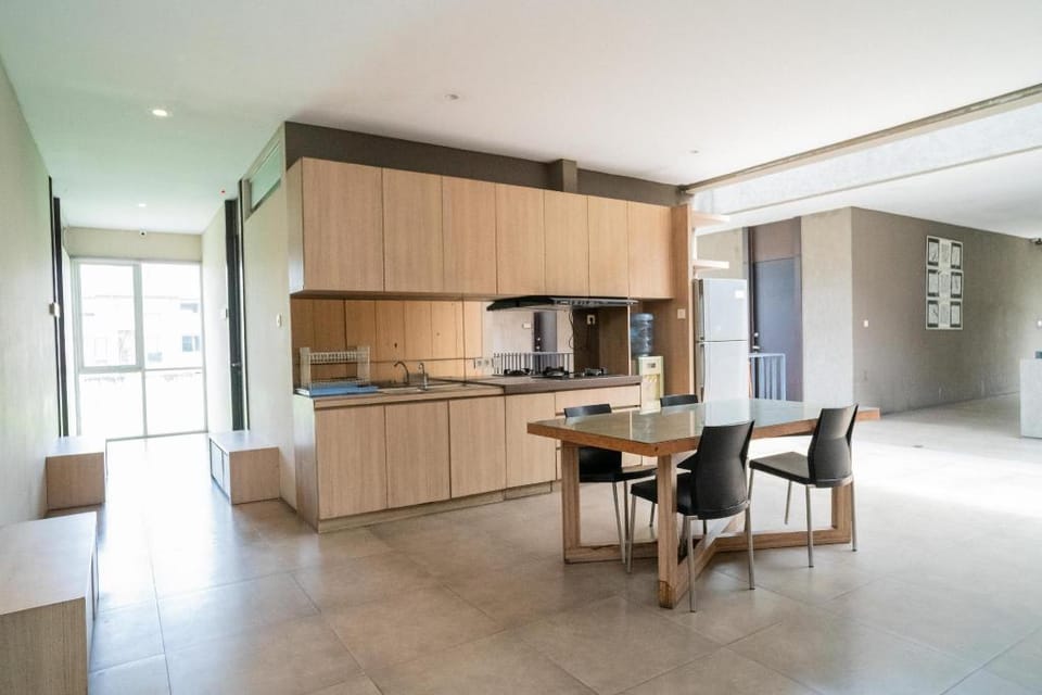3J Home Lippo Karawaci Hotel in West Java