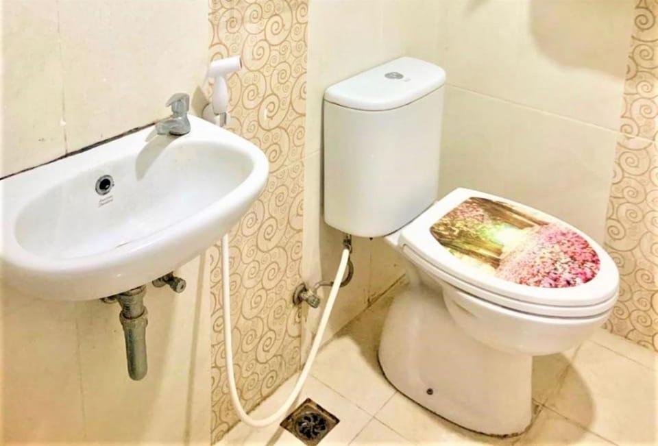 Apartemen Mutiara Bekasi By Veeroom Apartment in West Java