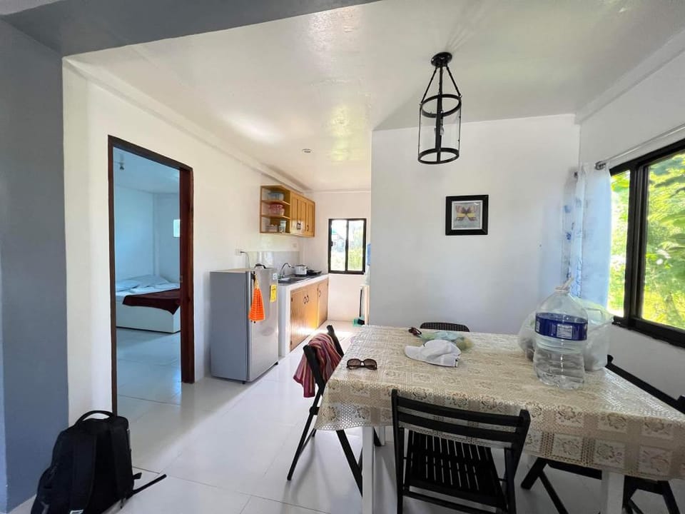 Magic 4 Homestay 2F Apartment in General Luna