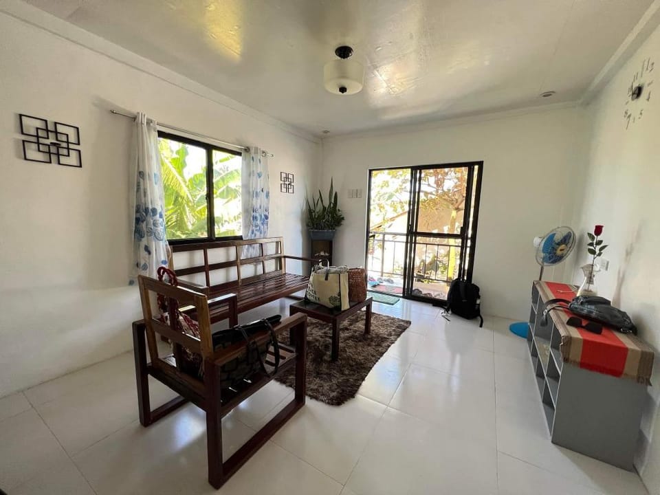 Magic 4 Homestay 2F Apartment in General Luna