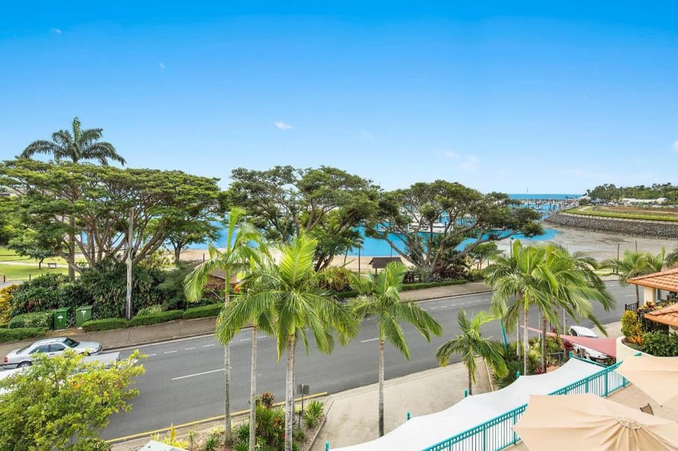 Celebrity on Shingley - Airlie Beach Apartment in Airlie Beach