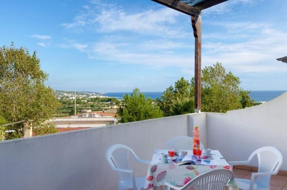 Monolocale Li Fani con vista mare, Pescoluse Salve Apartment in Apulia