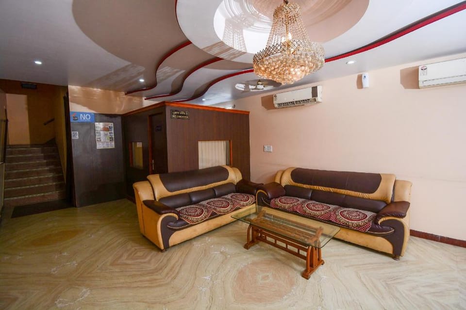 Hotel O Samar Palace Hotel in Jaipur