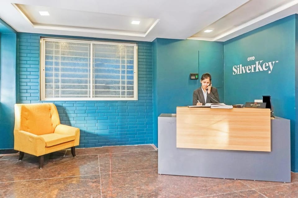 Hotel O by OYO Shree Apartments Hotel in Pune