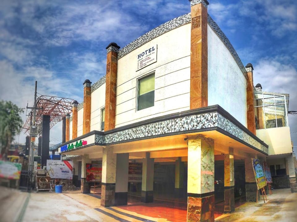 Hotel Lumba-Lumba inn Waru Hotel in Surabaya
