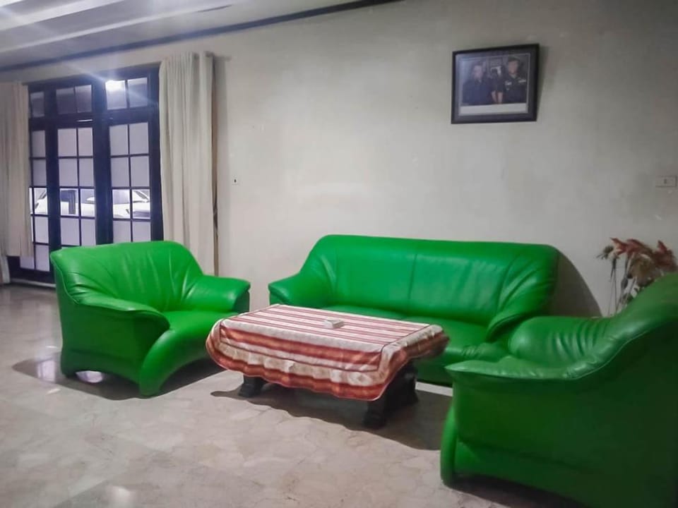 Hotel Mataram Cipanas Syariah Mitra RedDoorz Hotel in West Java