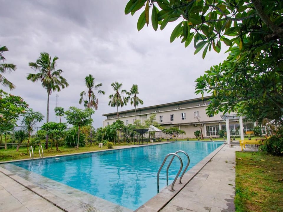 Capital O 90126 Bojonegoro Hotel in East Java