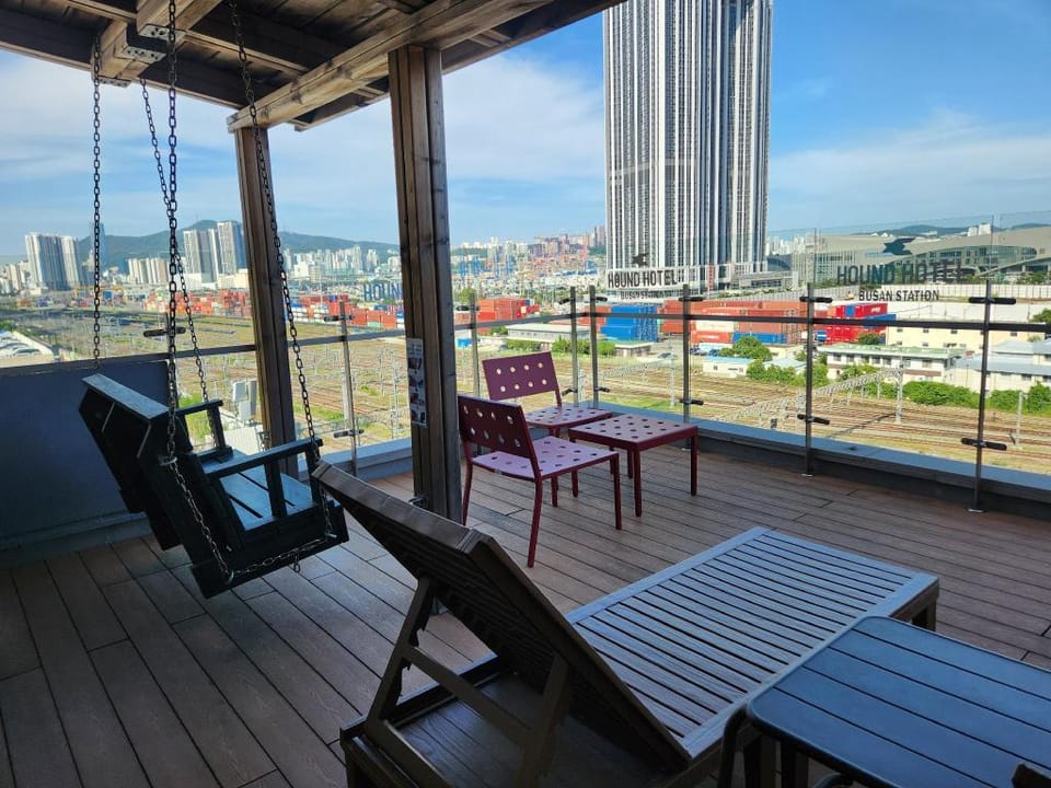 Hound Hotel Busan Station (Korea Quality) Hotel in Busan