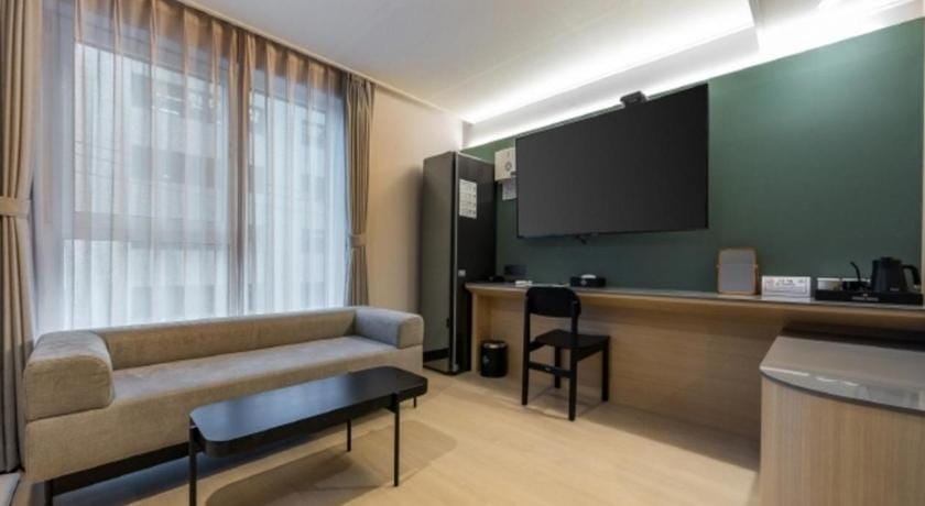 Hound Hotel Busan Station (Korea Quality) Hotel in Busan
