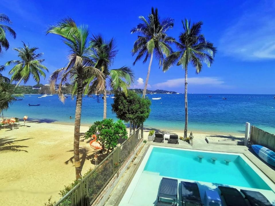 Beachfront Studio in Villa - Seaview Infinity Pool Apartment in Wichit